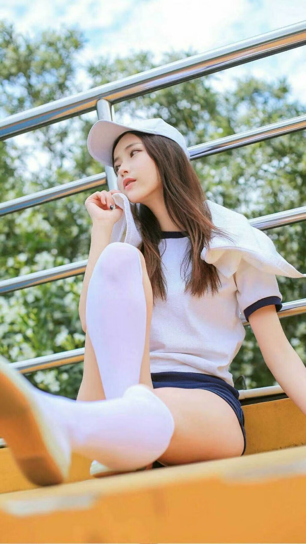 中国男足在巴黎奥运会上取得历史性成绩，中国男足在奥运会上的成绩