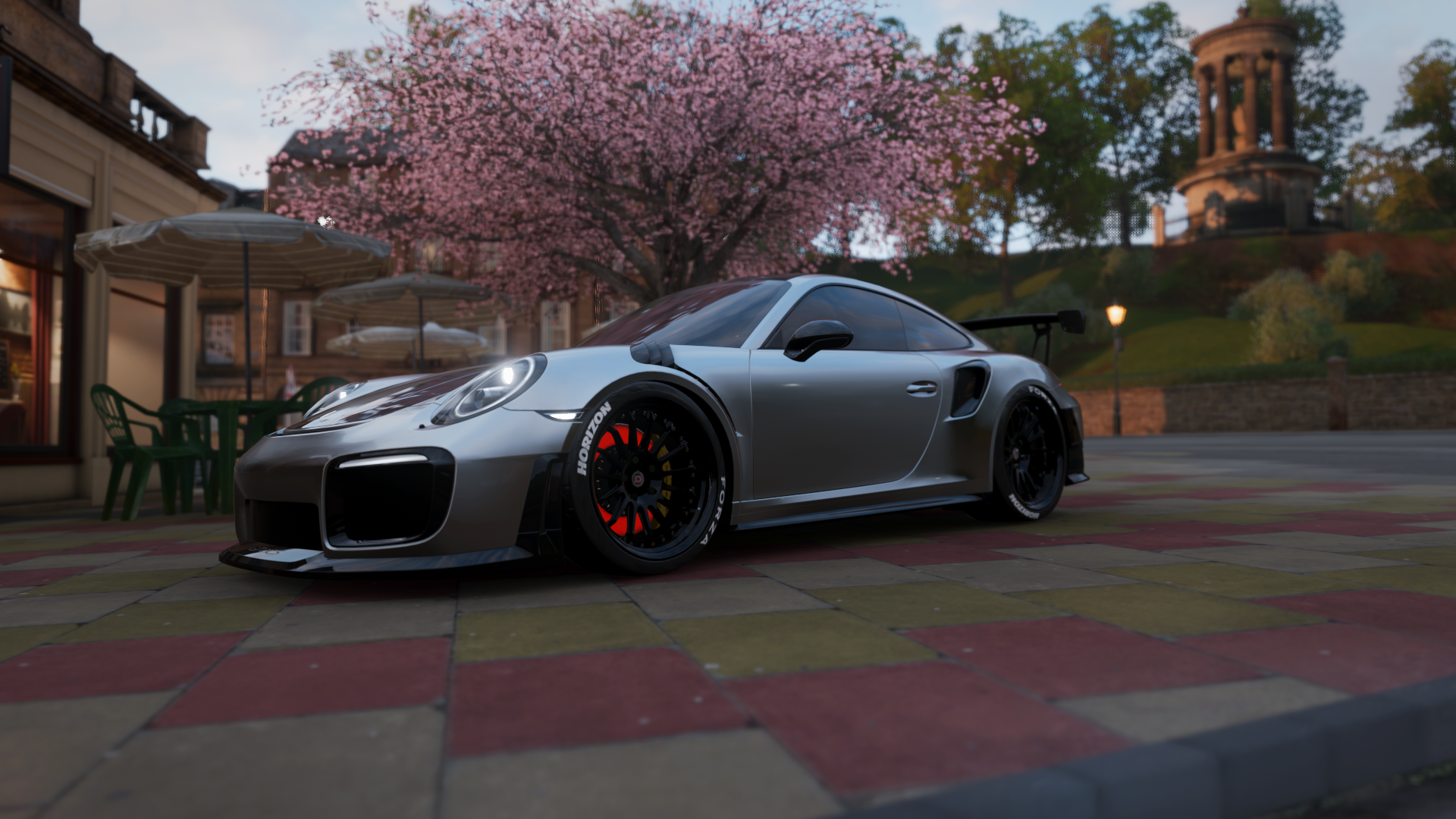 莫莉·奥卡拉汉展现新生代游泳实力,莫利卡拉汉