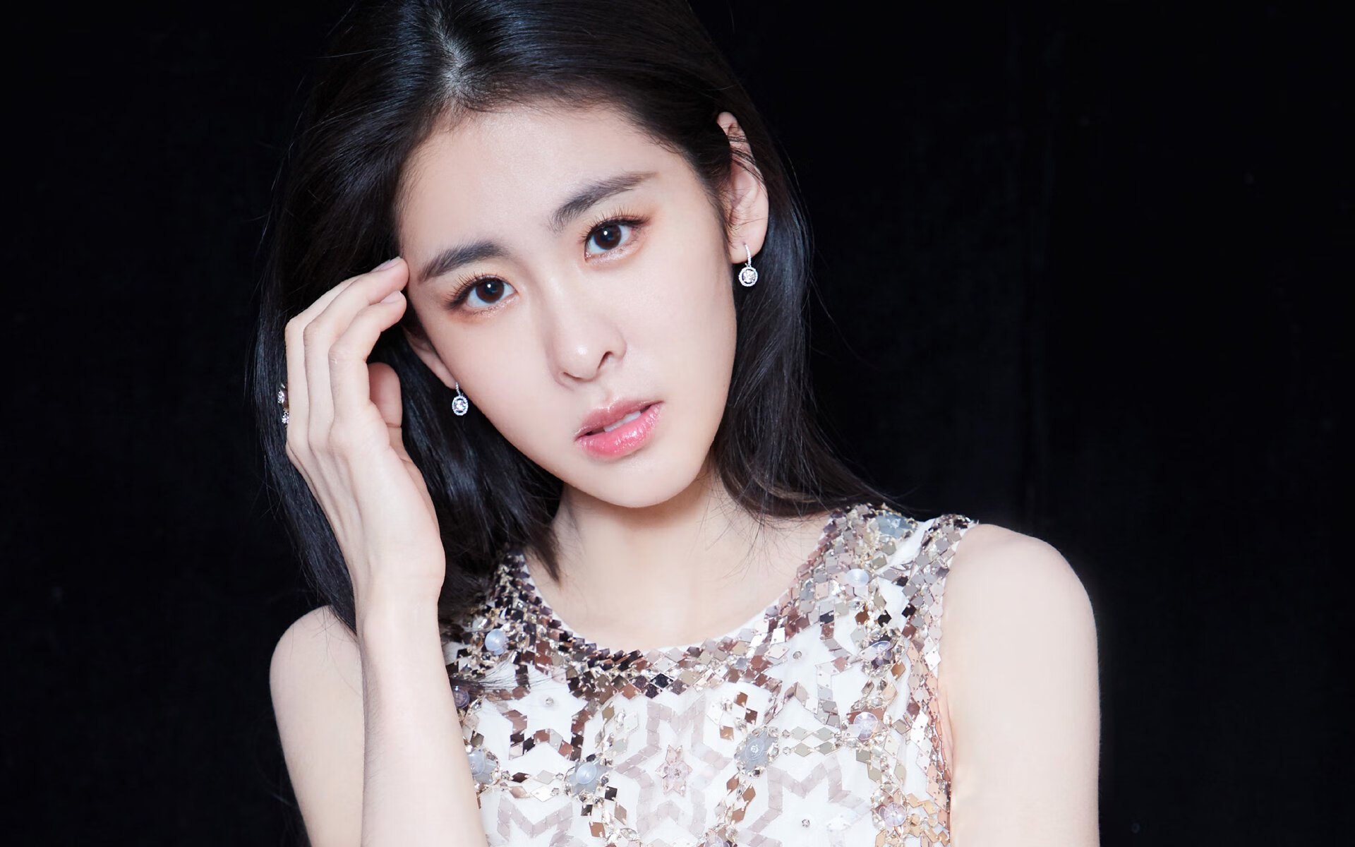 kaiyun体育app-高校篮球推动篮球与学术结合促进多元人才培养，高校篮球现状