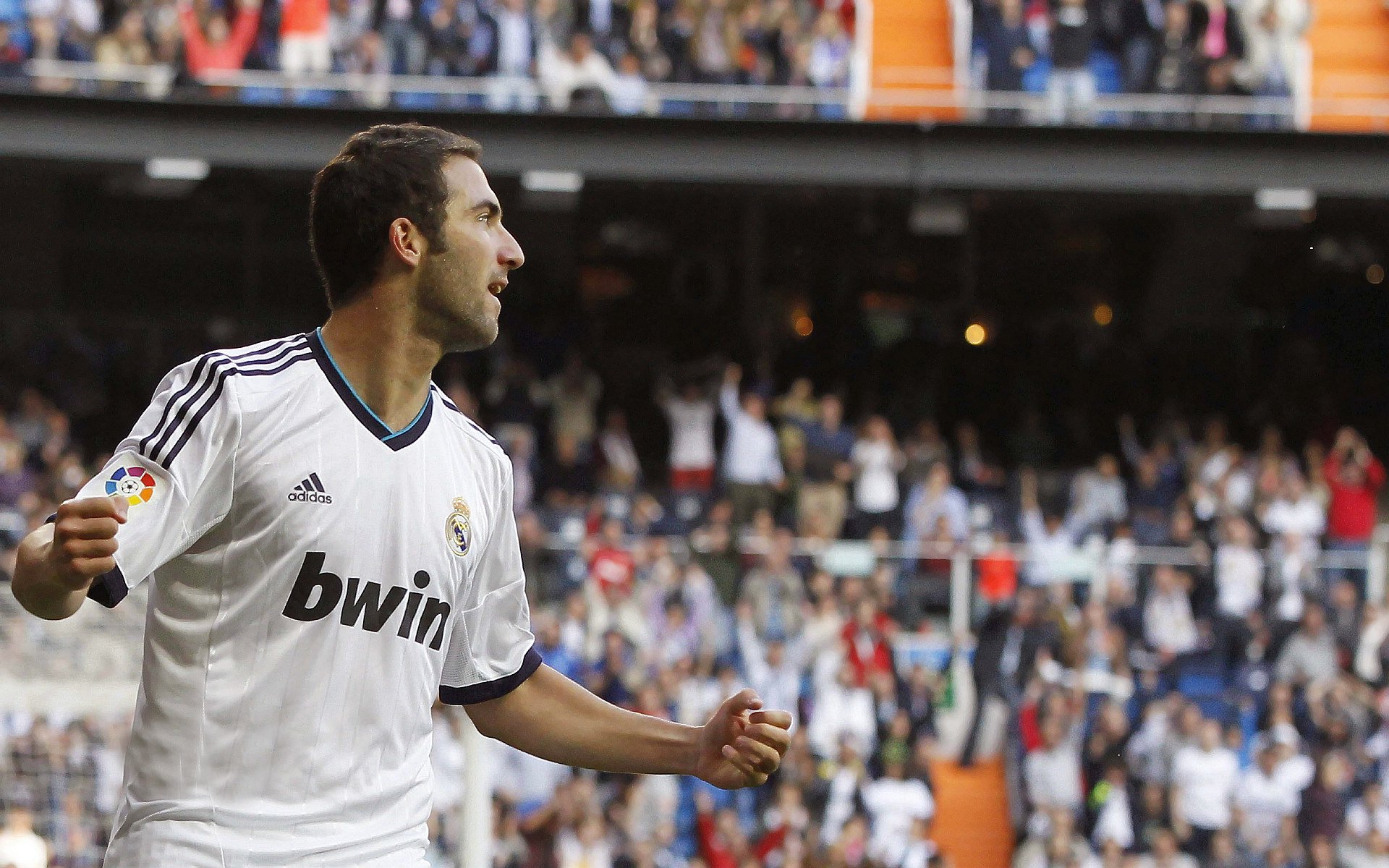 _体育与科技融合创新展：未来运动无限可能_，科技与体育结合的例子